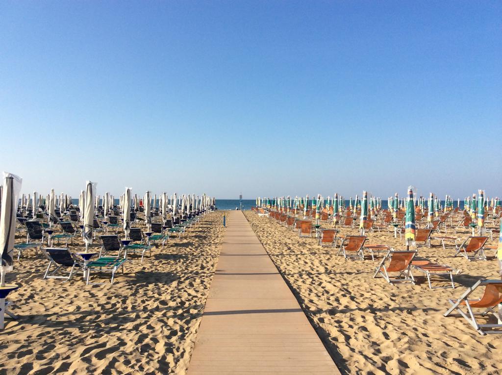 Appartamenti Foyer Bibione Esterno foto